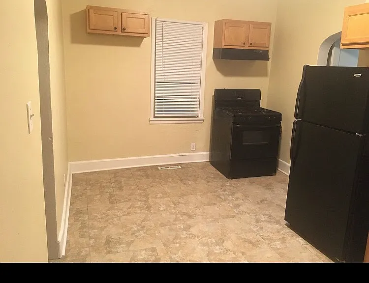 3158 N Pierce St #A — Photo 4