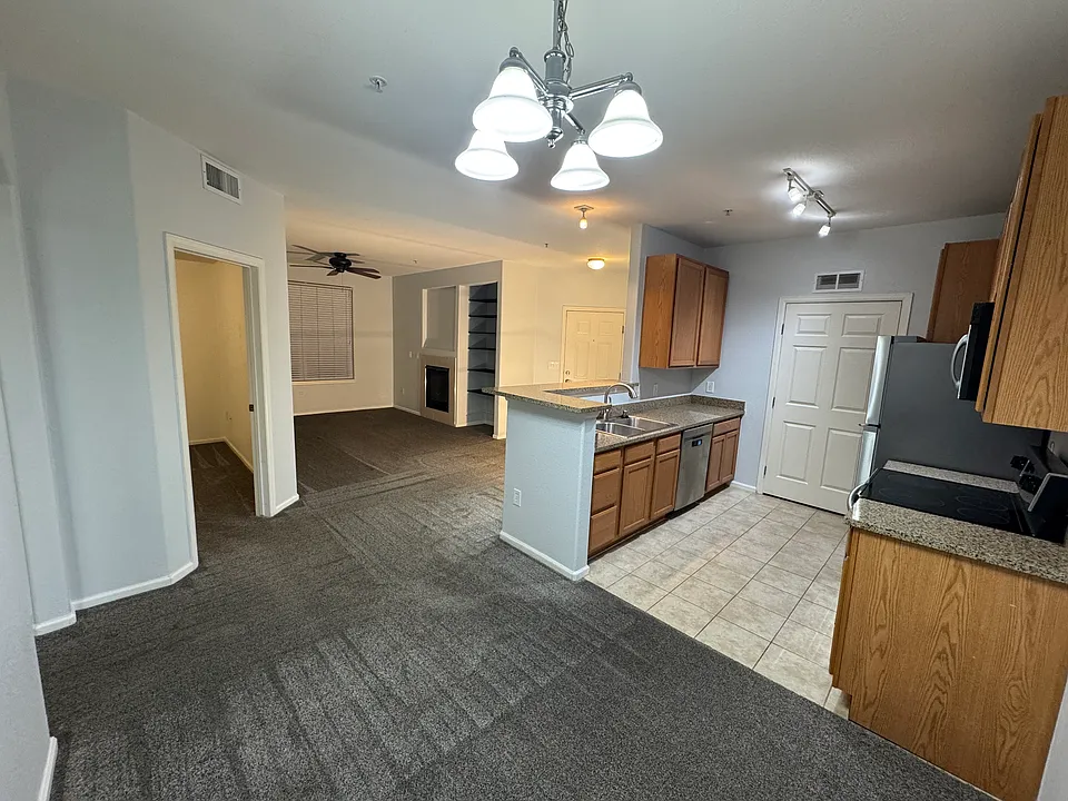 2900 Blue Sky Cir #5-203