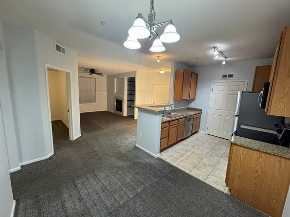 2900 Blue Sky Cir Unit 5-203, Erie, CO 80516