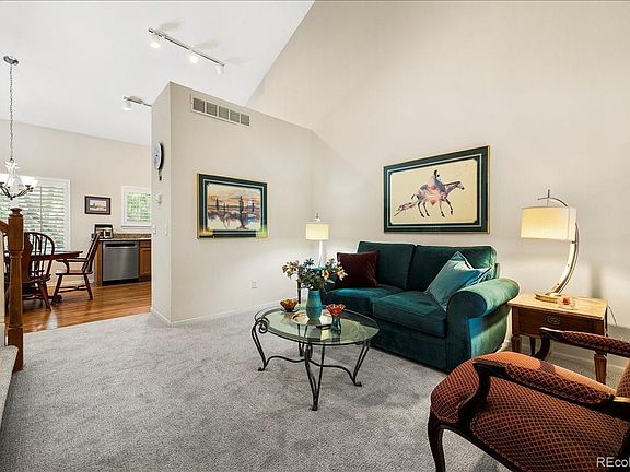 3rd image of 1011 Laurenwood Lane
