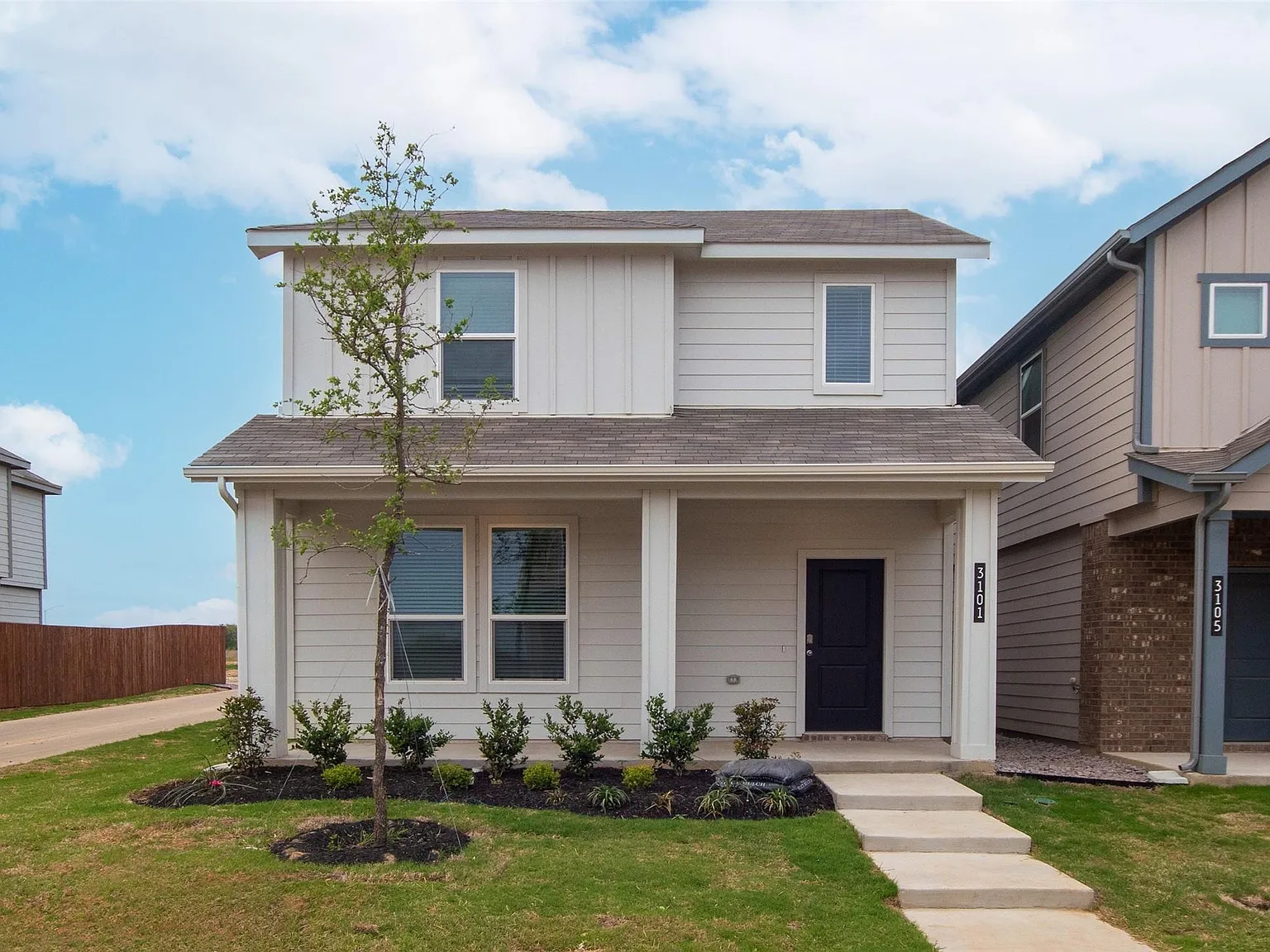 3 bed, 2.5 bath, 1495 sqft, $2,100 — Photo 1