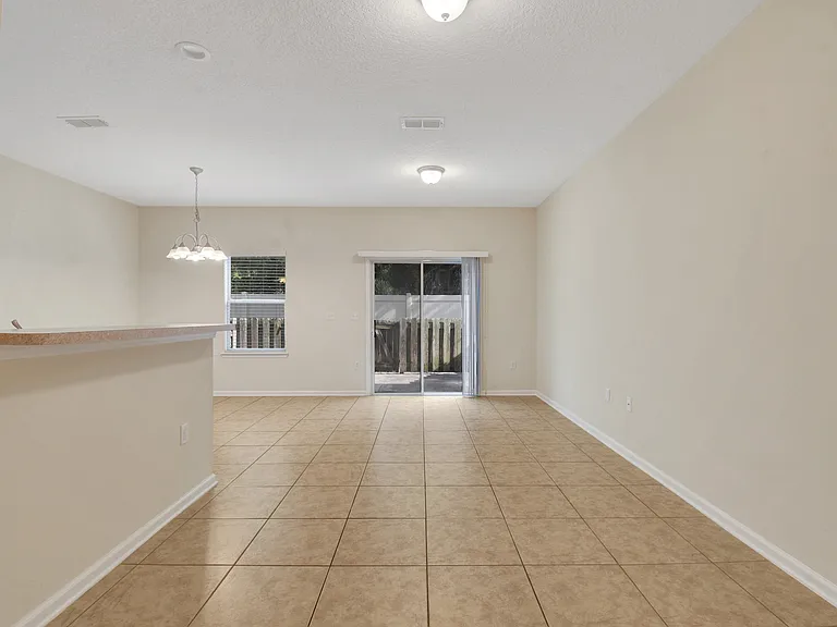 262 Moultrie Village Ln — Photo 17