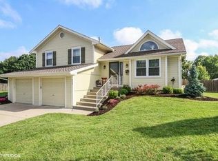 922 Clay Meadows Ct, Liberty, MO 64068