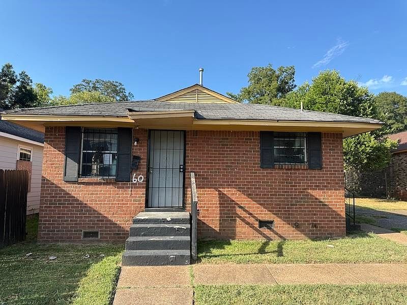 1st image of 60 E Mallory Ave