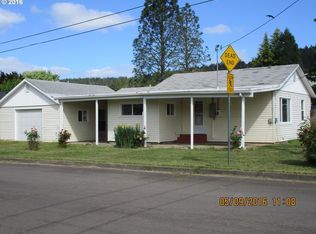 215 Mardonna Way, Sutherlin, OR 97479
