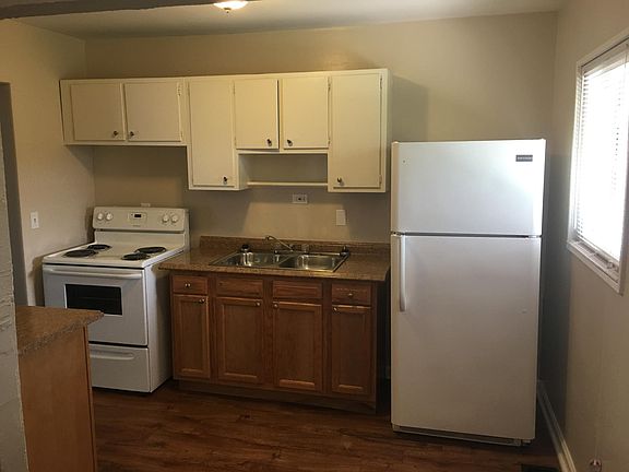 4th image of 1276 Madeleine Cir