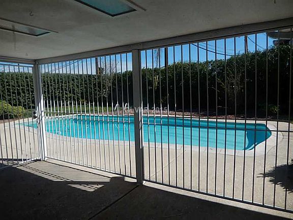 4th image of 1591 Gabriel Dr