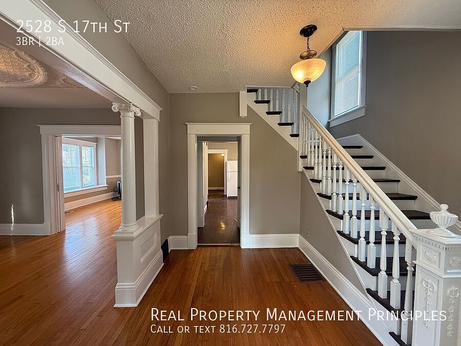 1st image of 2528 S 17th St