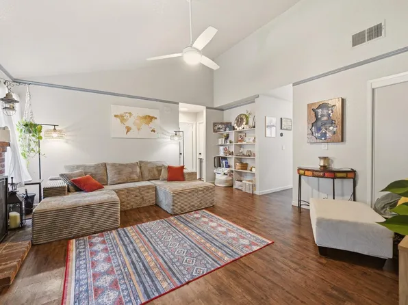 8260 Center Parkway #94, Sacramento, CA 95823