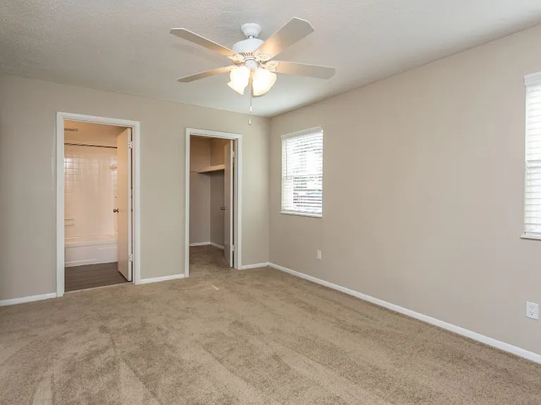 The Avery — Photo 2
