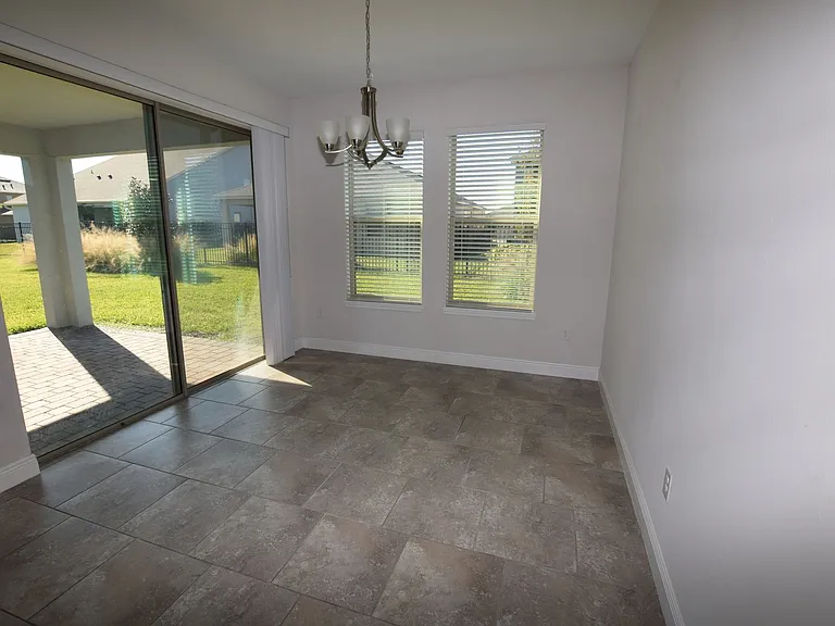 10284 Atwater Bay Dr — Photo 6