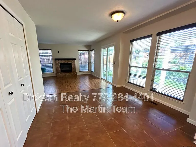 4437 Highplains Dr — Photo 8