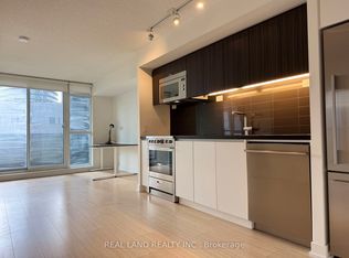 85 Queens Wharf Rd #301, Toronto, ON M5V0J9