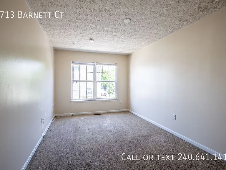 1713 Barnett Ct — Photo 38
