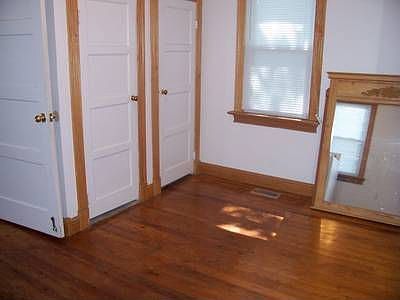 2nd image of 418 N Charlotte Ave