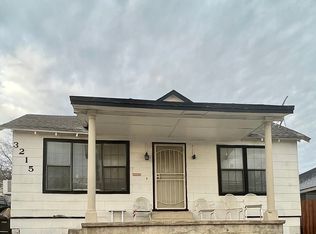 3215 Loving Ave, Fort Worth, TX 76106