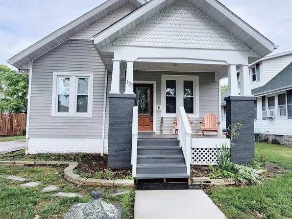 1715 Zschokke St, Highland, IL 62249