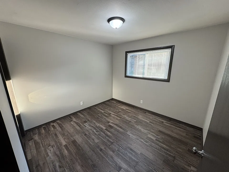 830 E Milwaukee St #2