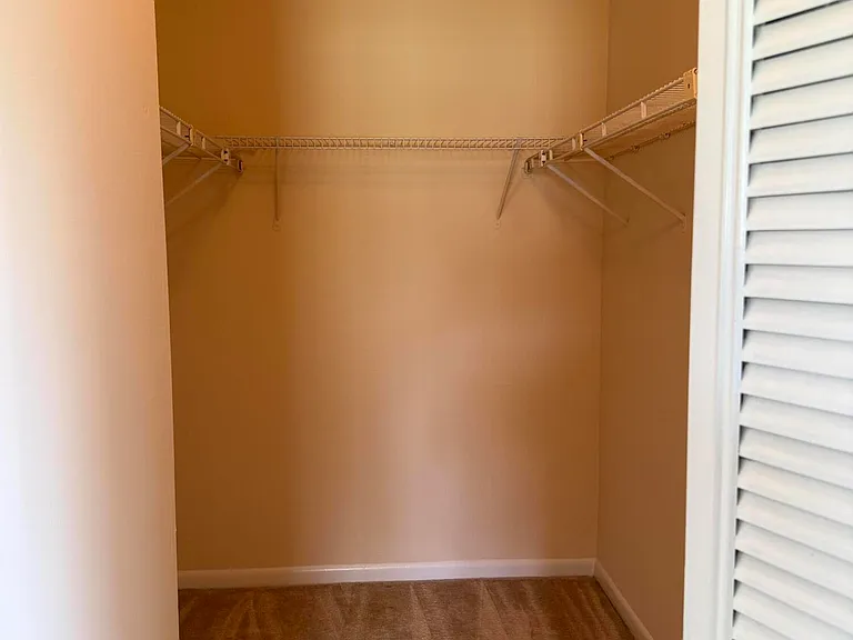 718 Sunny Pine Way #B1 — Photo 10