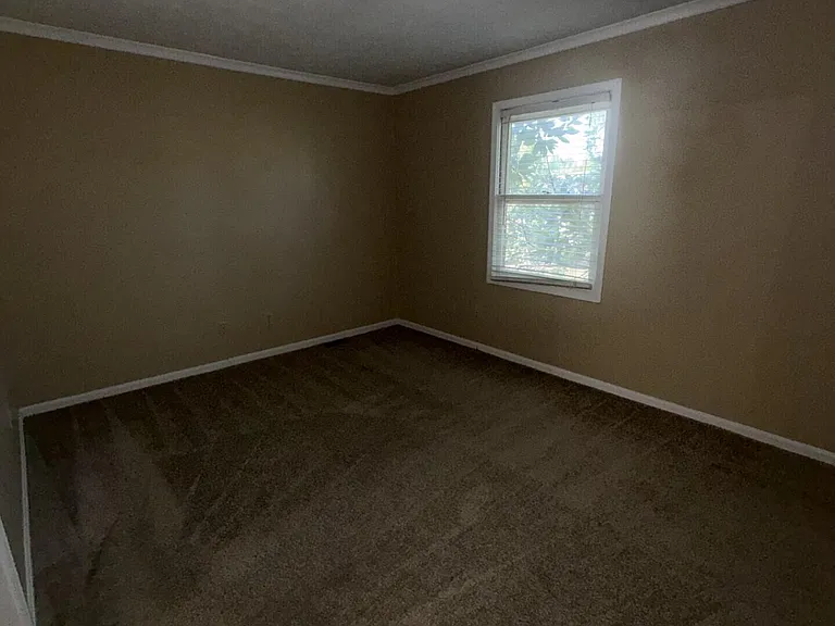 1100 Turkey Foot Rd #5 — Photo 22