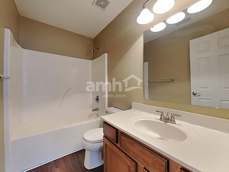 6580 Riverview Ave — Photo 13