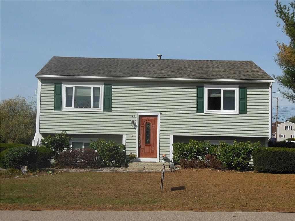 19 Beatrice St Westerly RI 02891 Zillow