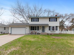 7617 Major Ave N, Brooklyn Park, MN 55443