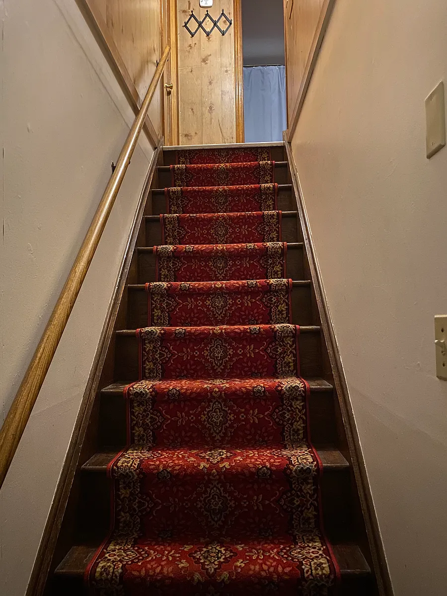 Building Photo - 161 Stelling Ave #2