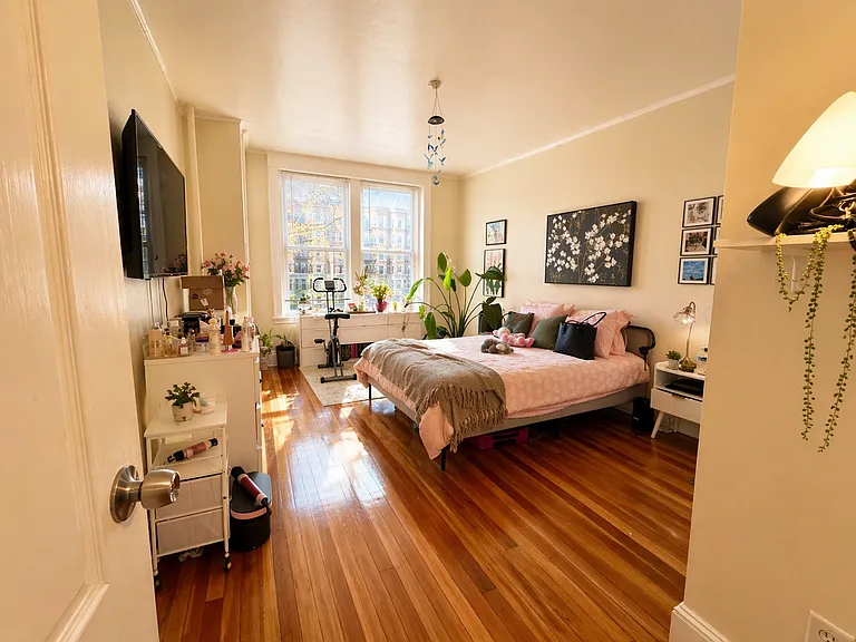 1148 Commonwealth Ave #18 — Photo 5