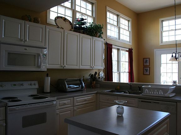 Bright Open Kitchen with island