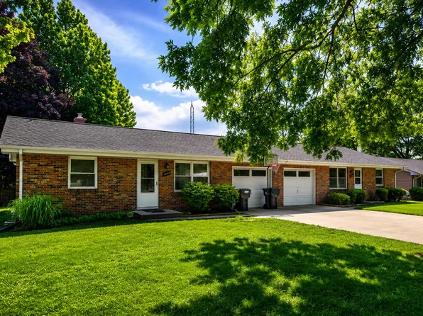 4169 Morton Ln, Stevensville, MI 49127