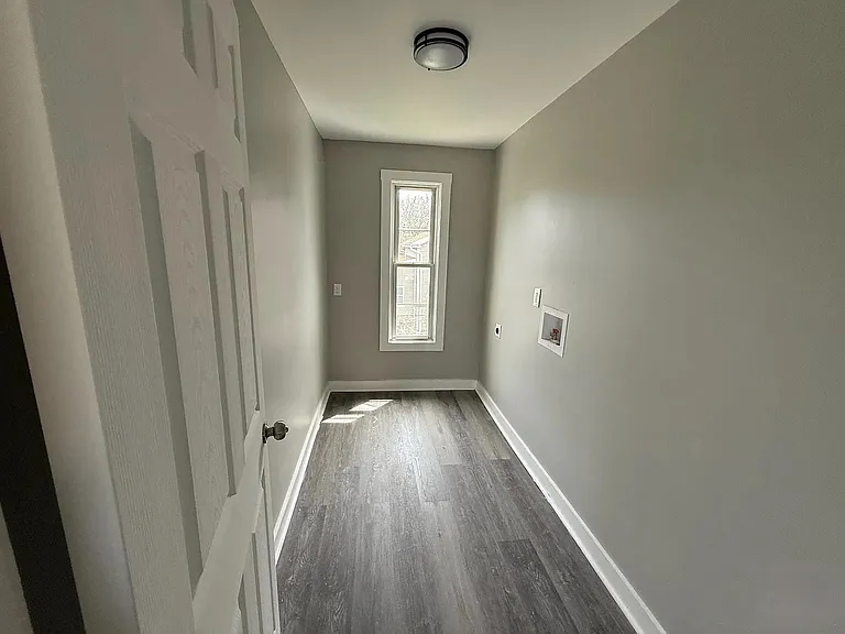 180 Portsea St #1 — Photo 3