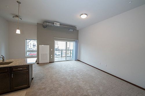 2nd image of 425 W Washington Ave APT 307