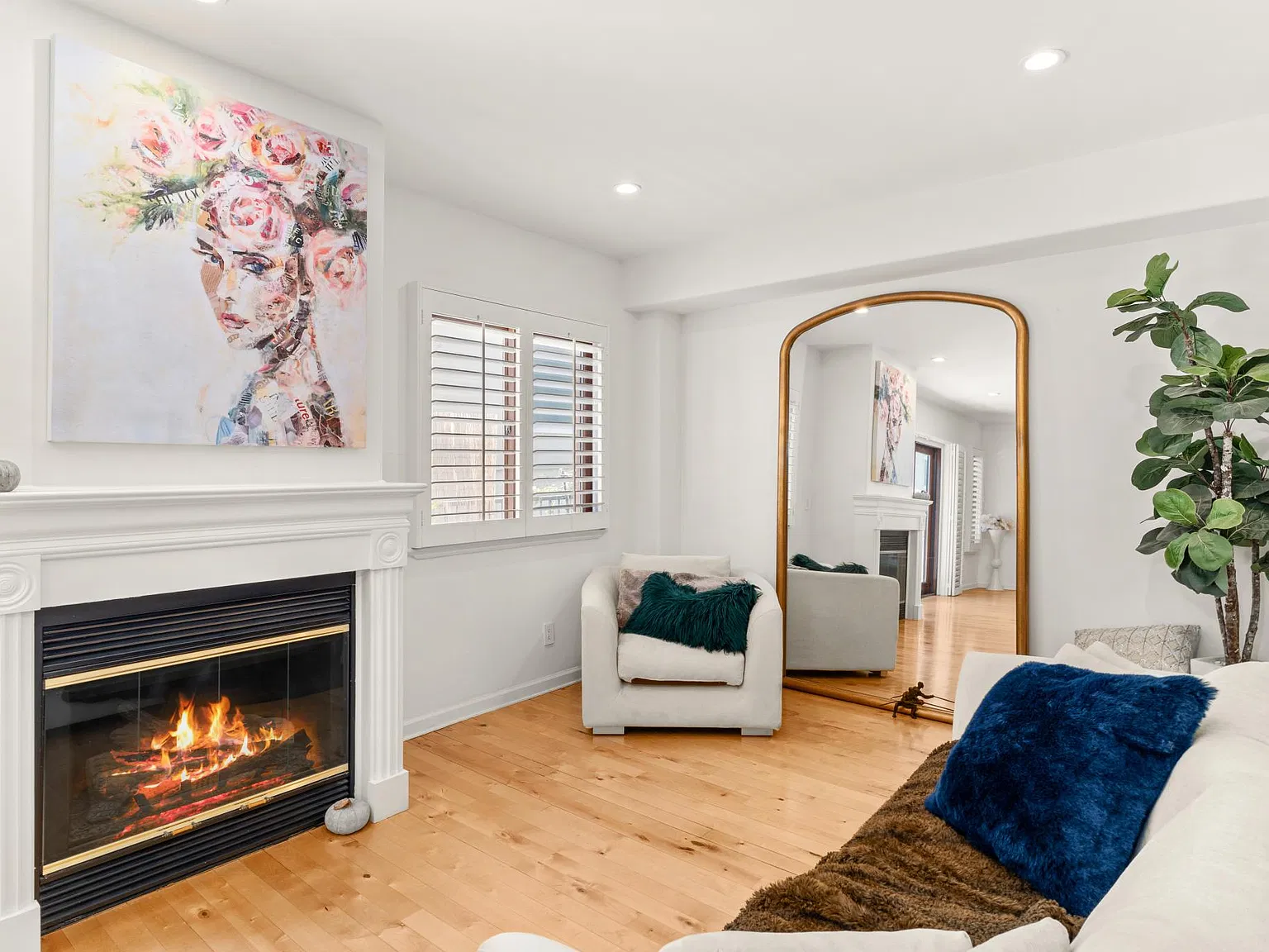 2 bed, 1292 sqft, $4,500 — Photo 3