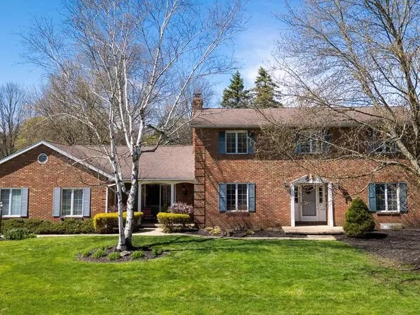 1216 Butternut Ct, Mansfield, OH 44906