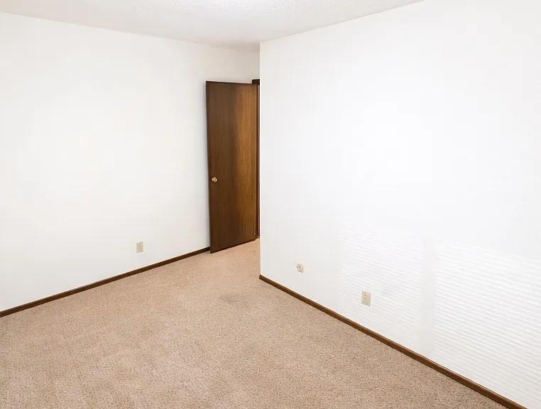 Mechanic Avenue Apartments — Photo 11