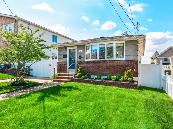 427 Sycamore St, Staten Island, NY 10312