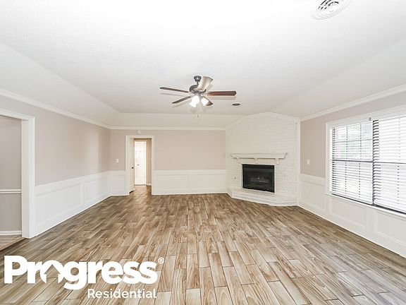 4th image of 7458 Stonington Dr