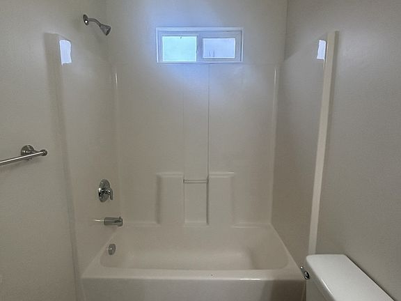 5th image of 4602 S Jordan Pkwy #1