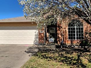9115 San Joaquin Trl, Fort Worth, TX 76118