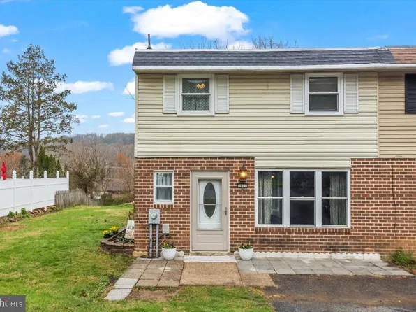 1077 Deer Run, Reading, PA 19606