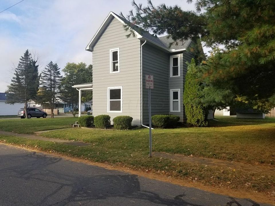 1st image of 695 Hollander St