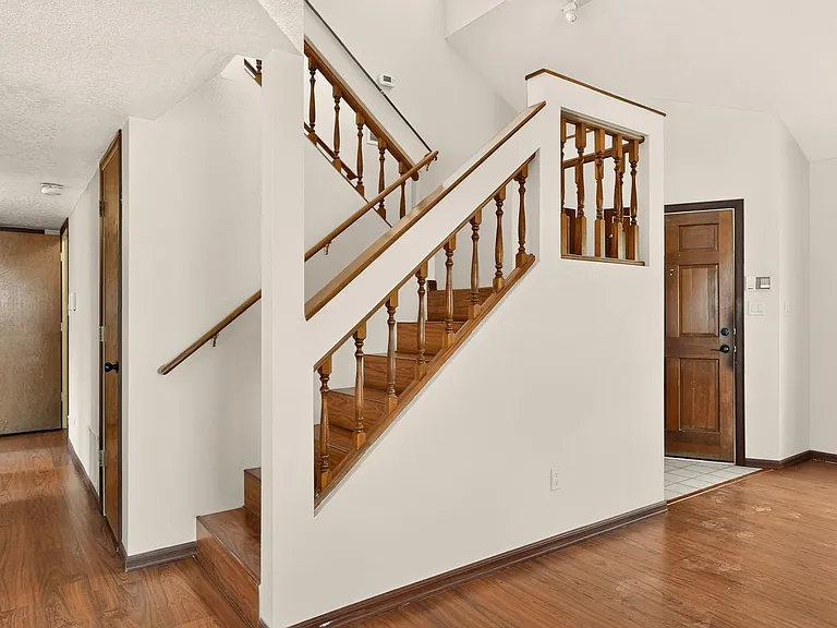7817 Sunrose Dr NW — Photo 35