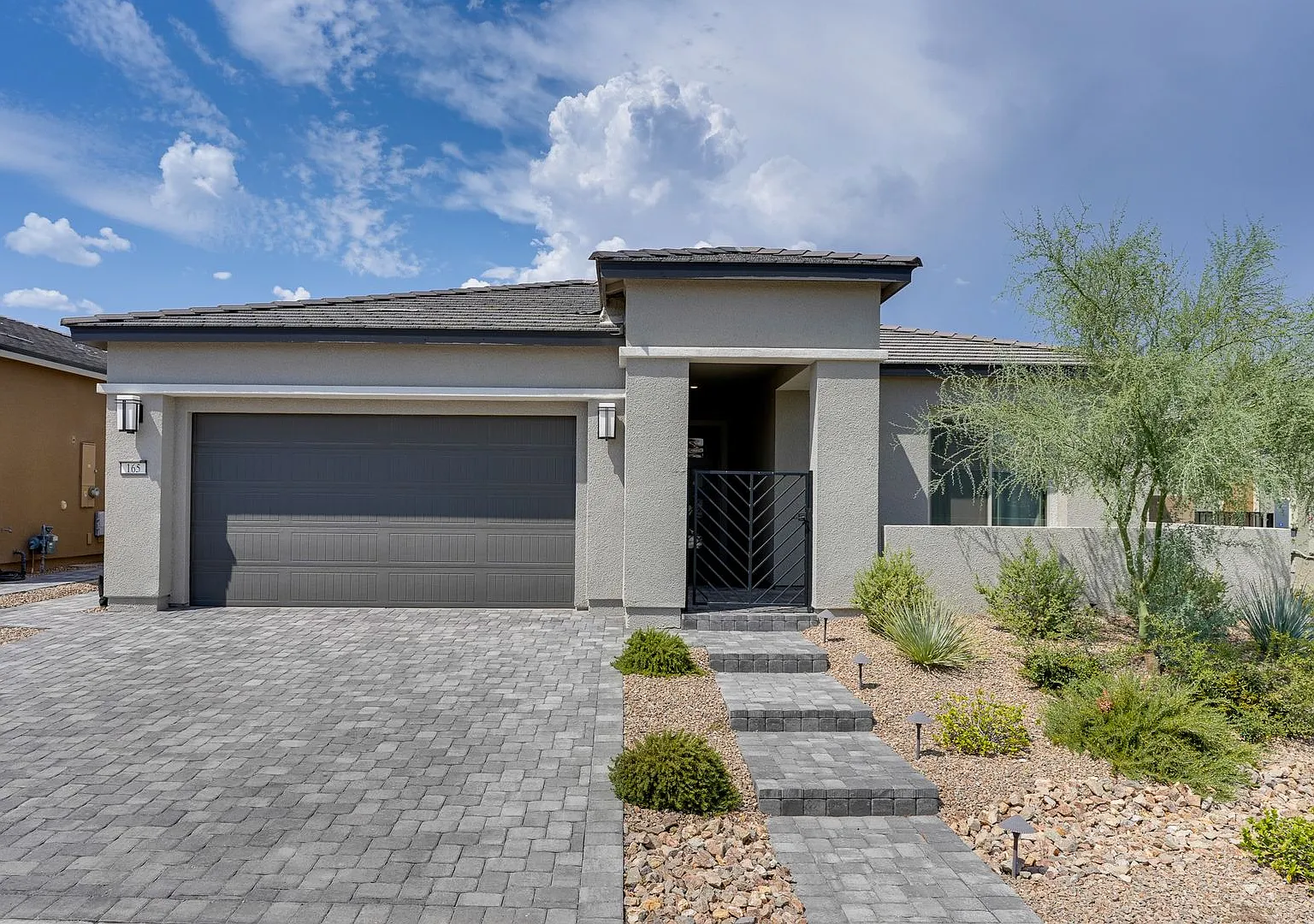 Beautifully Fully Furnished 4 Bedroom 3.5 Bath Home In 89138 — Photo 2