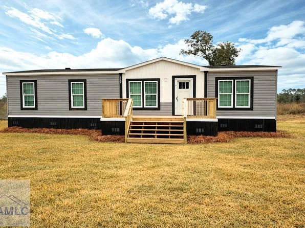 265 County Line Rd, Hinesville, GA 31313