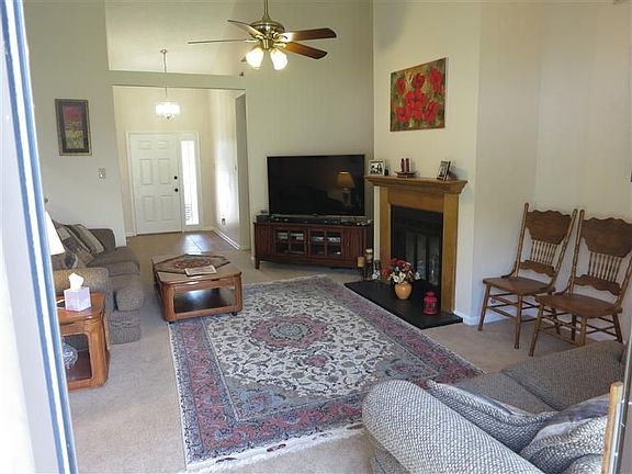 4th image of 1617 Brentmoor Dr