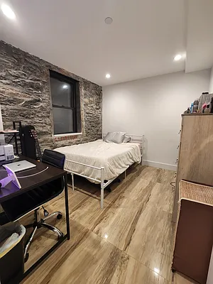 Rented by ONE Manhattan Real Estate | media 8