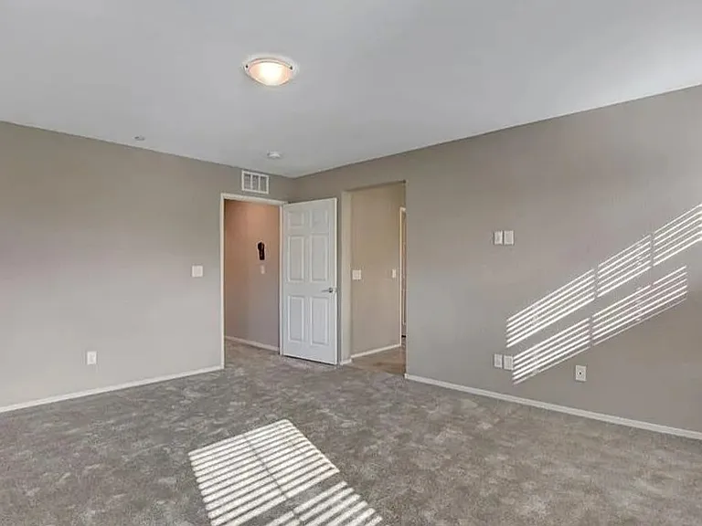 37 Alamere Falls Dr #1 — Photo 14