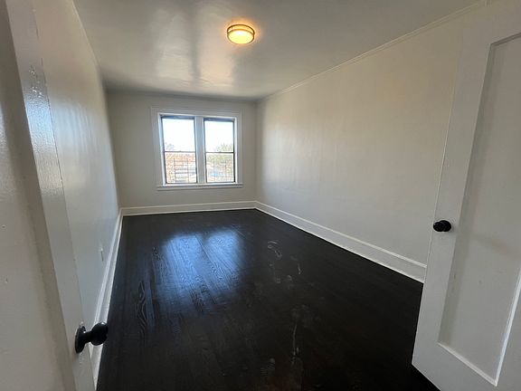 4th image of 1009 S Orange Ave #505