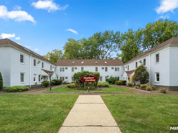 620C Grand Ave, Leonia, NJ 07605